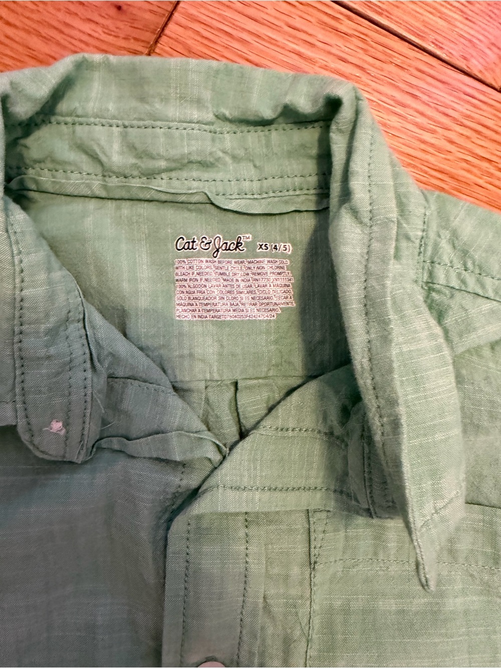Cat & Jack Mint Green Short-Sleeve Button-Down Shirt - Picture 2 of 3
